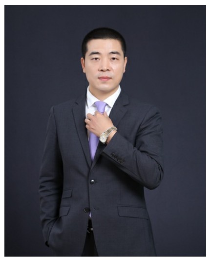 擅长房地产、建设工程领域资本运作的陈如波律师（上海律师）
