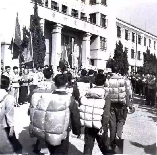 武魁考中专       作者：老吾